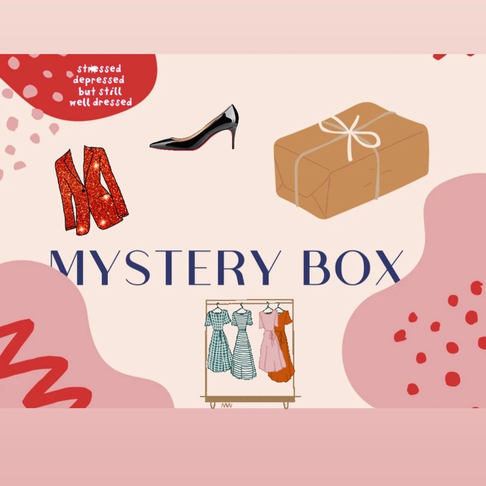 $500 dollar worth Mystery box✨✨✨           size small to medium shoes size 5.5-7